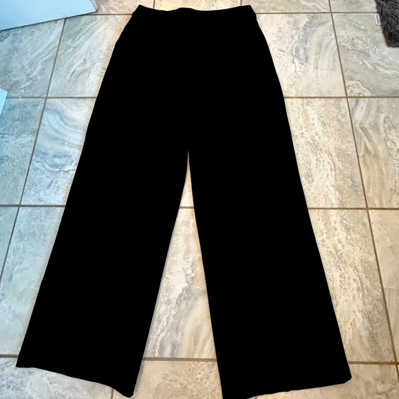 Women’s XL Max Studio wide leg dress pants in black. Rayon/nylon/spandex blend - Picture 1 of 4
